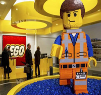 LEGO Group invested more than 1 billion USD to build a factory in Vietnam